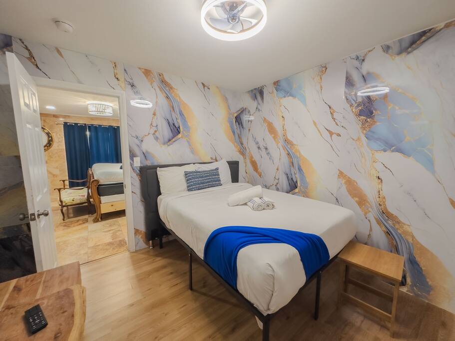 stylish-villa-with-pool-and-hot-tub-near-las-vegas-strip/