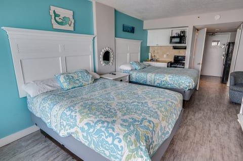 Compass Cove 363 (New) - Studio Oceanfront