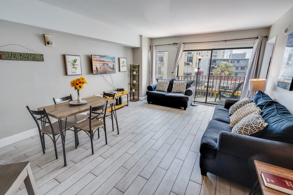 Large Living Area