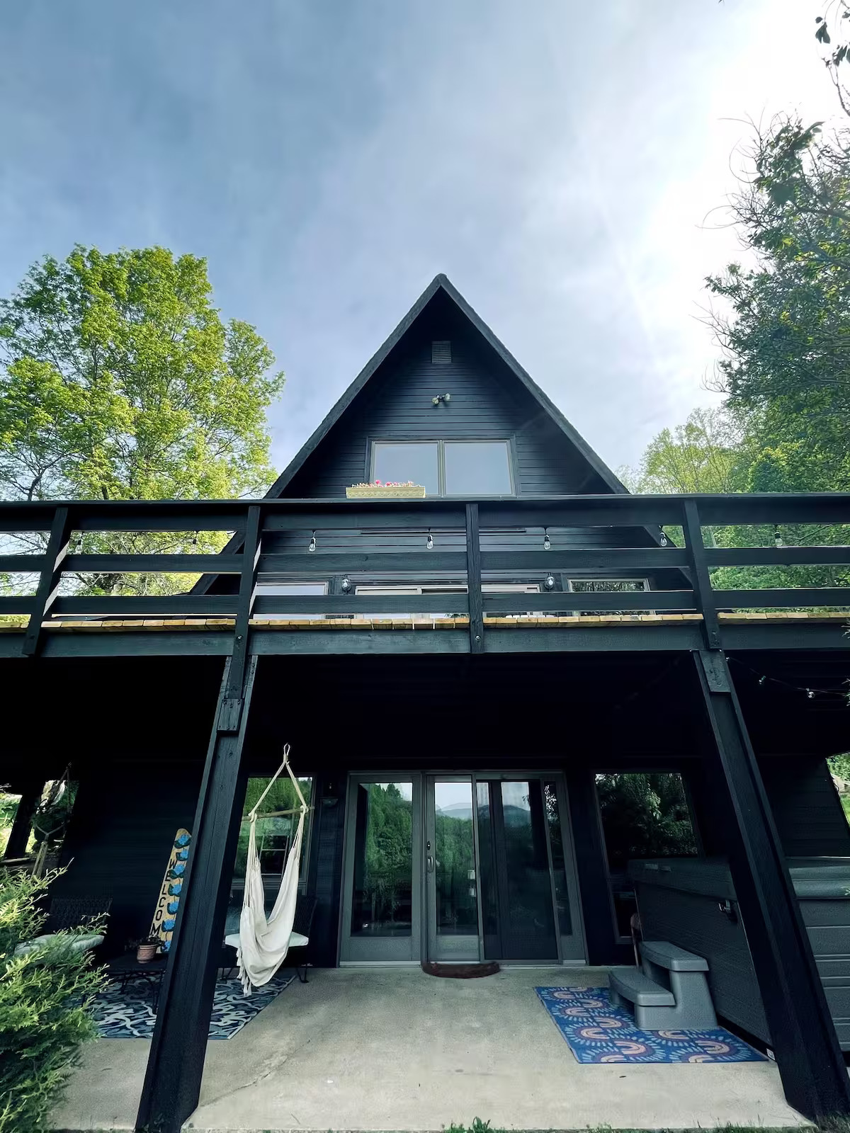 Modern A-Frame, sleep 6-10, wifi, 15 min to Boone!