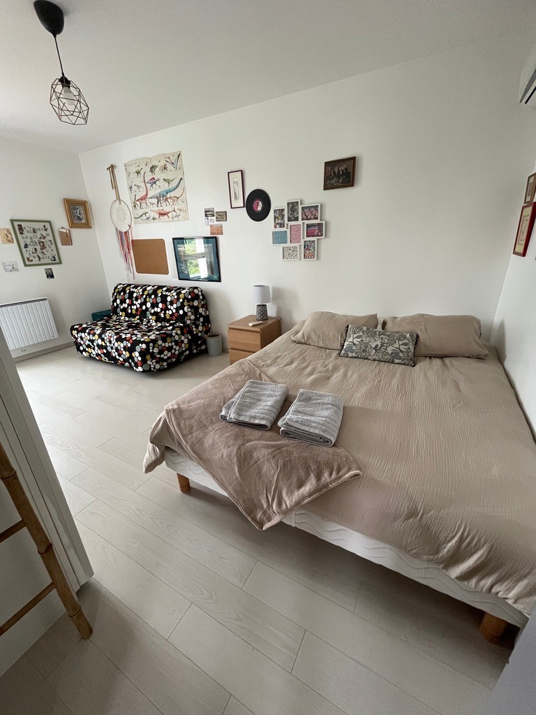 villa-5-chambres-au-calme-piscine-jacuzzi-amboise/