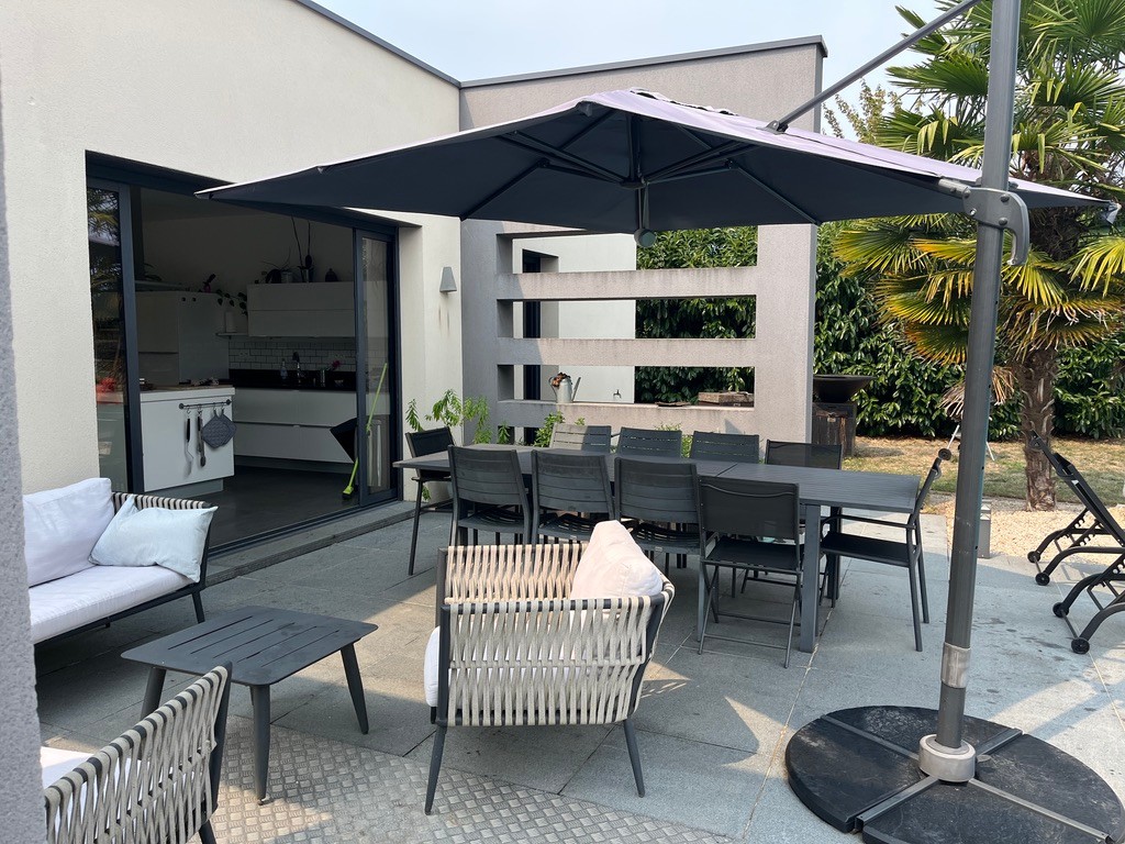 villa-5-chambres-au-calme-piscine-jacuzzi-amboise/