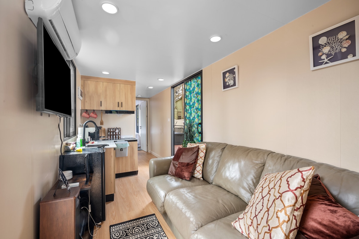 trendy-unique-container-unit/