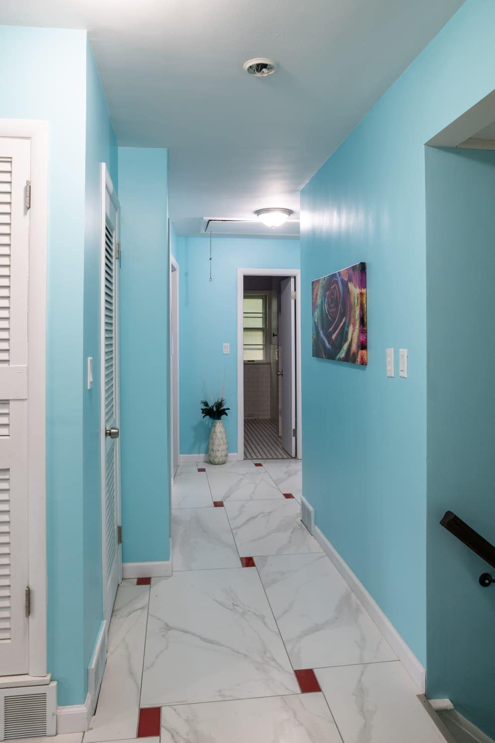 sophisticated-home-in-affluent-univ.-heights/