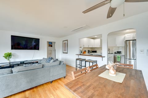 Living Room/Dinning Room