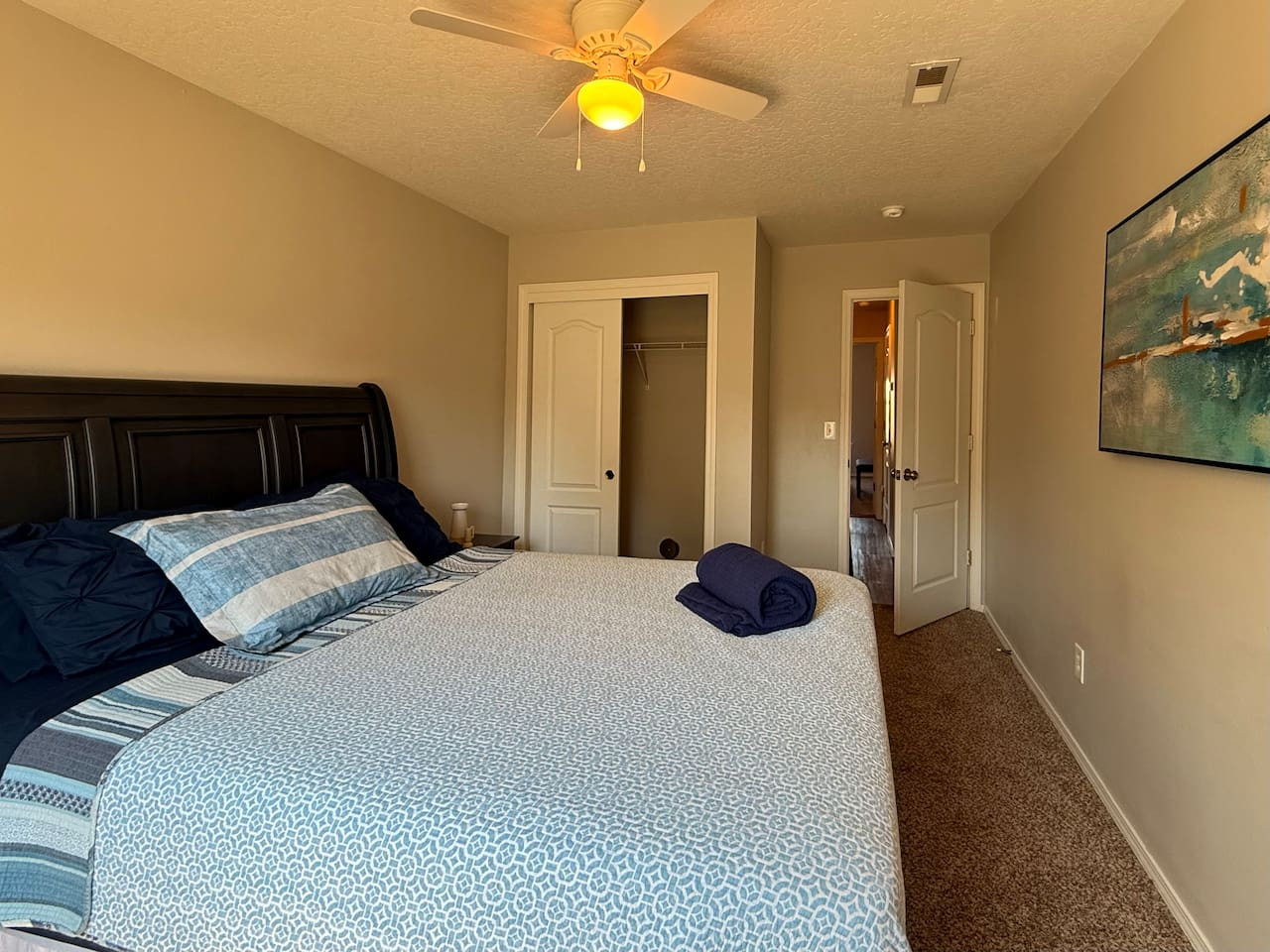 lovely-linda's-home-away-from-home-in-caldwell/