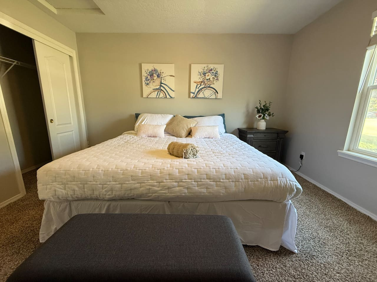 lovely-linda's-home-away-from-home-in-caldwell/