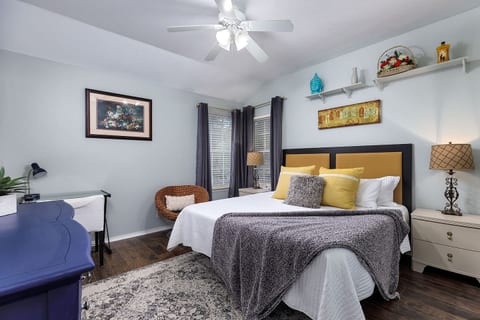 Experience comfort and luxury with a king size Casper mattress, work desk, dresser, private sink and vanity, and walk-in closet in our vacation home in San Antonio. Enjoy a clear view of the private heated pool and hot tub. San Antonio's best.