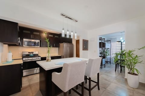 Villa Sunrise | 7BR + Pool in the heart of Sosua 