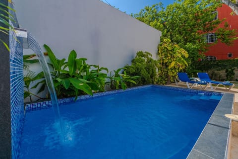 Villa Sunrise | 7BR + Pool in the heart of Sosua 