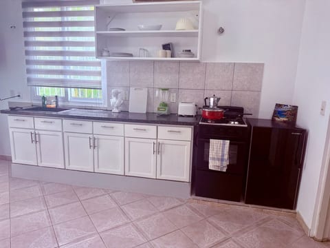 Studio Poolfront Strom inclusive