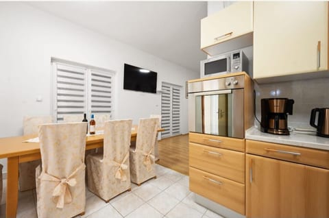 House Villa Zvonko Near NP Krka - Unit 377818-13