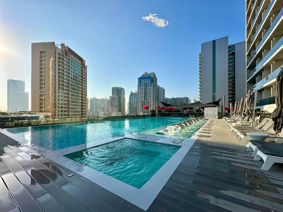 MAG 318 - Dubai