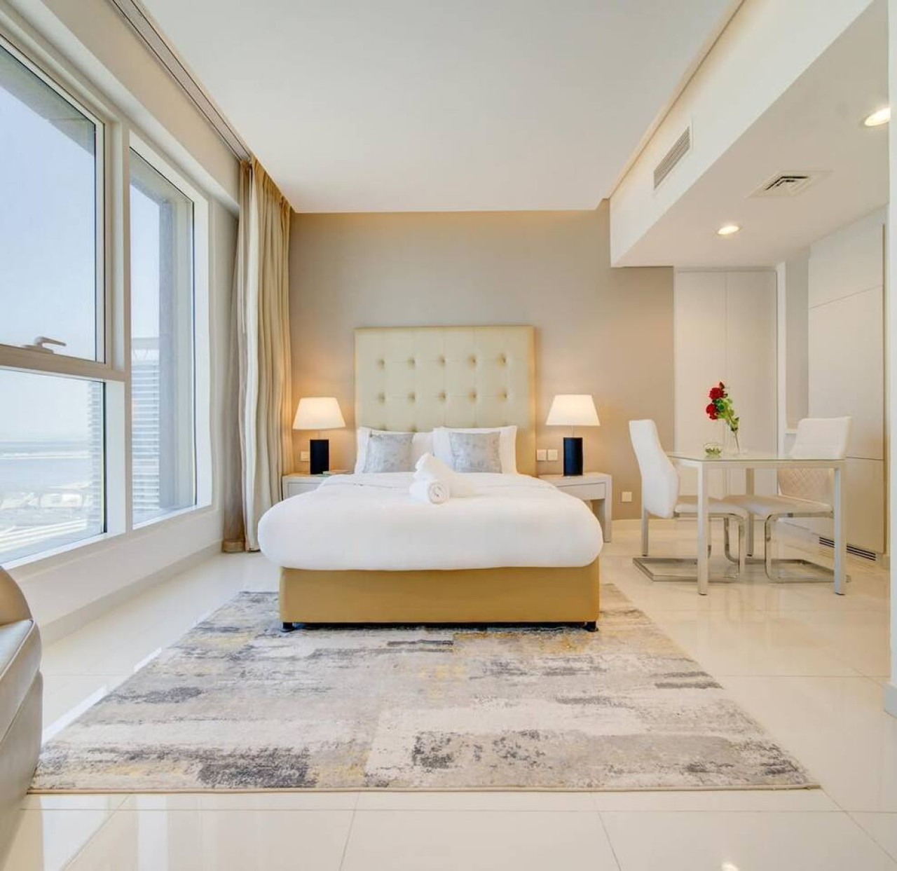 Cozy Studio Hideaway in Luxe Business Bay
