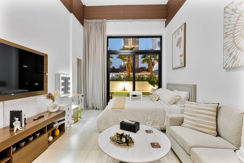 Luxury Studio | Free Gym & Pool | JVC
