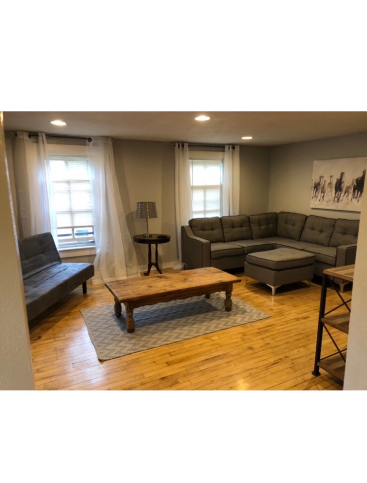 historic-astor-park-walk-to-the-hospitals/