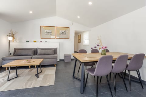 House Prenc - Unit 377834-13