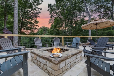 Sunsets & S'mores by the Fire Pit