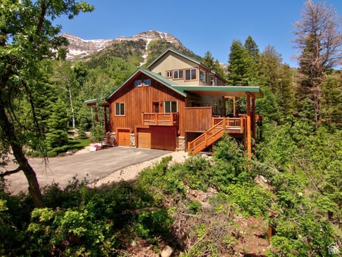 Timp Haus | Sundance Group Rental Cabin