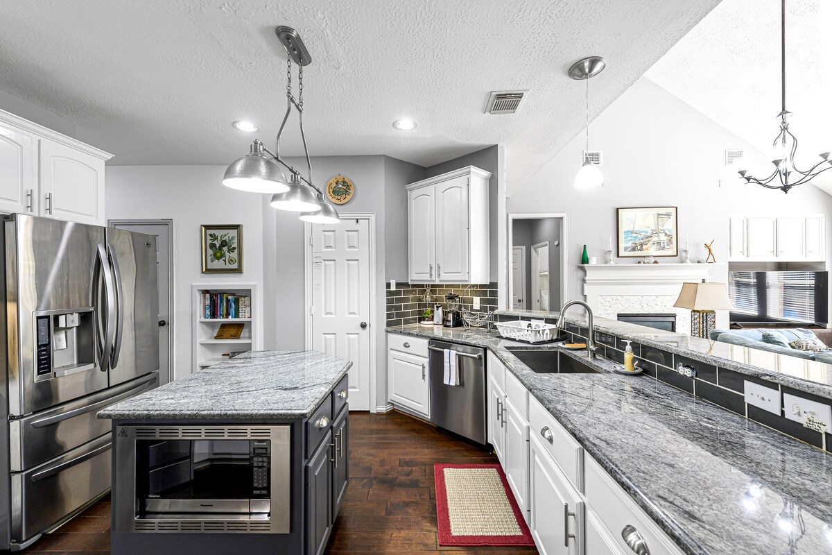 Ideal for business travelers or families who enjoy dining in.