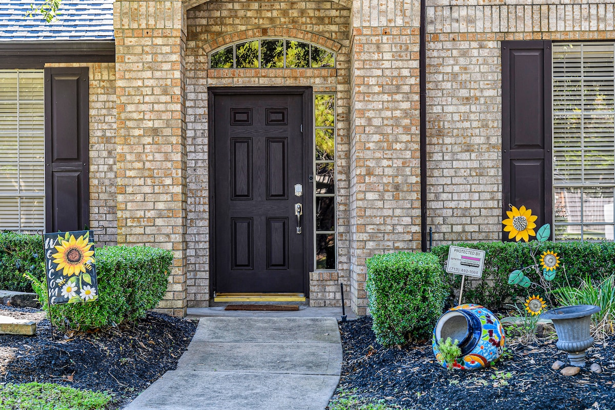 Welcoming front entry sets the tone for your stay.