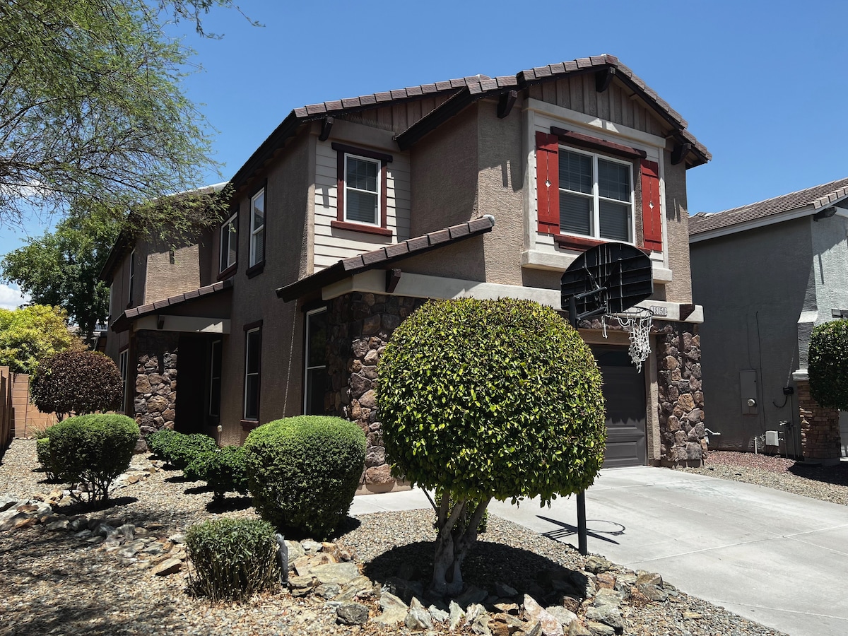 |Sleeps 9|1bed/full bath downstairs|Dog friendly| image 1