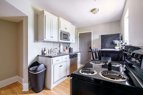Convention - Short North - Private Parking - Pets