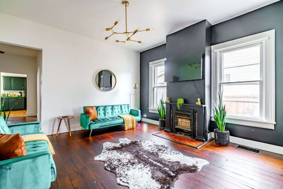 Yoctangee House by Jungle House | Private Parking | 5,800+ Reviews | Downtown Chillicothe | Walk to Historic District - Chillicothe