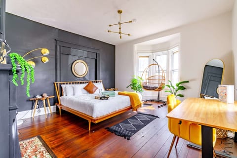 🌿 Yoctangee House by Jungle House | Private Parking | 5,800+ Reviews | Downtown Chillicothe | Walk to Historic District