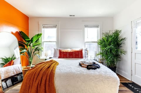 Convention - Parking Free - Short North - Pets