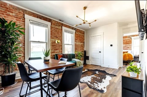 Short North - Pets - Convention - Parking Free