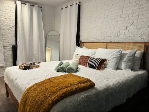 Convention - Short North - Parking Free - King Bed