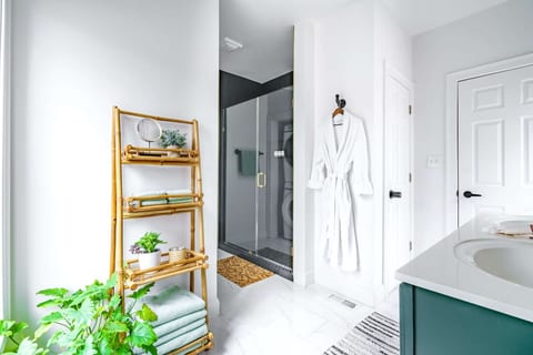 🌿 Urban Jungle by Jungle House | Short North & Downtown | Free Parking | 5,800+ Reviews
