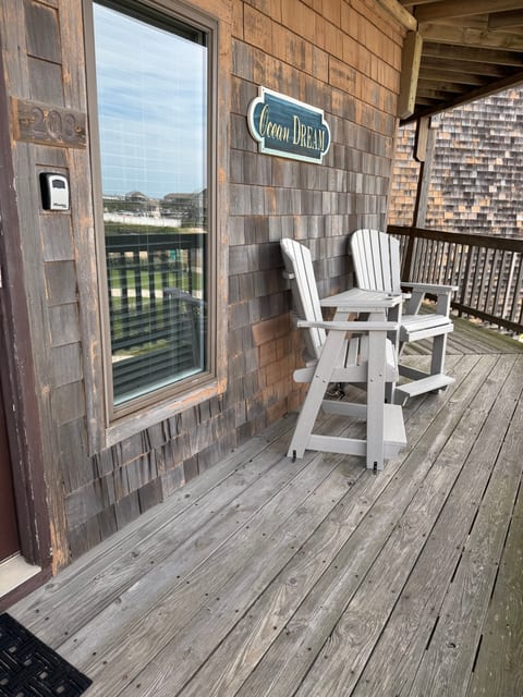 entry door