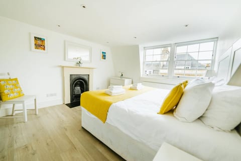 ⭐️ Spectacular views, 1 Bed Central Apartment  ⭐️