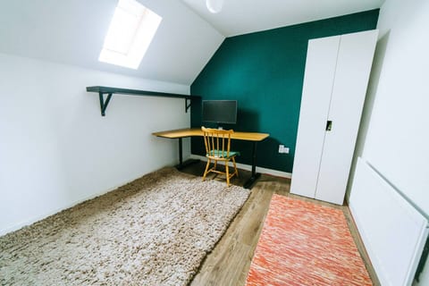 Trendy Loft with Free Parking, Easy in to Bristol