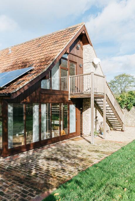 Stunning, Scandi barn conversion Nr Bristol & Bath