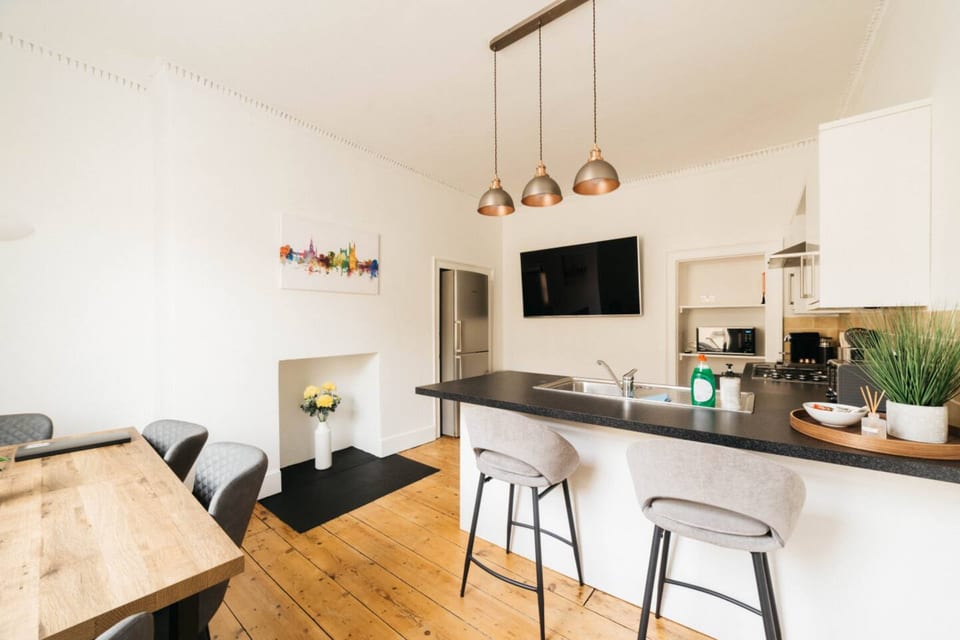 Kitchen/living area