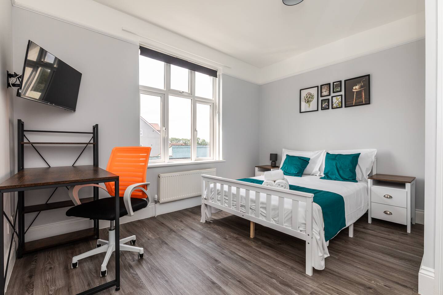 Dove Court Travel Lodge - First Floor Ensuite 5