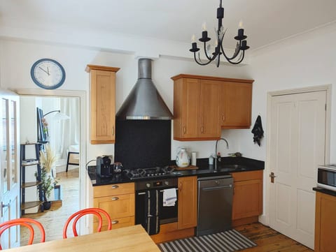 Spacious 2-Bed 2-Bath Home with Private Garden