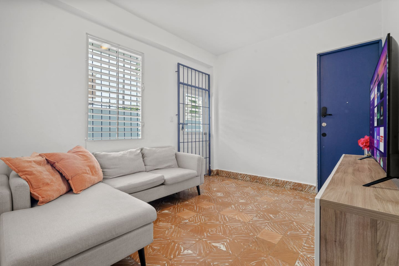 kiki-puerto-rico-downtown/