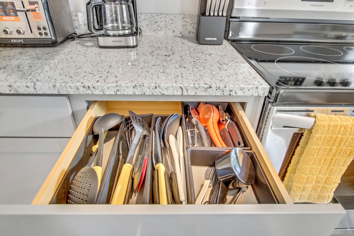 Kitchen utensils