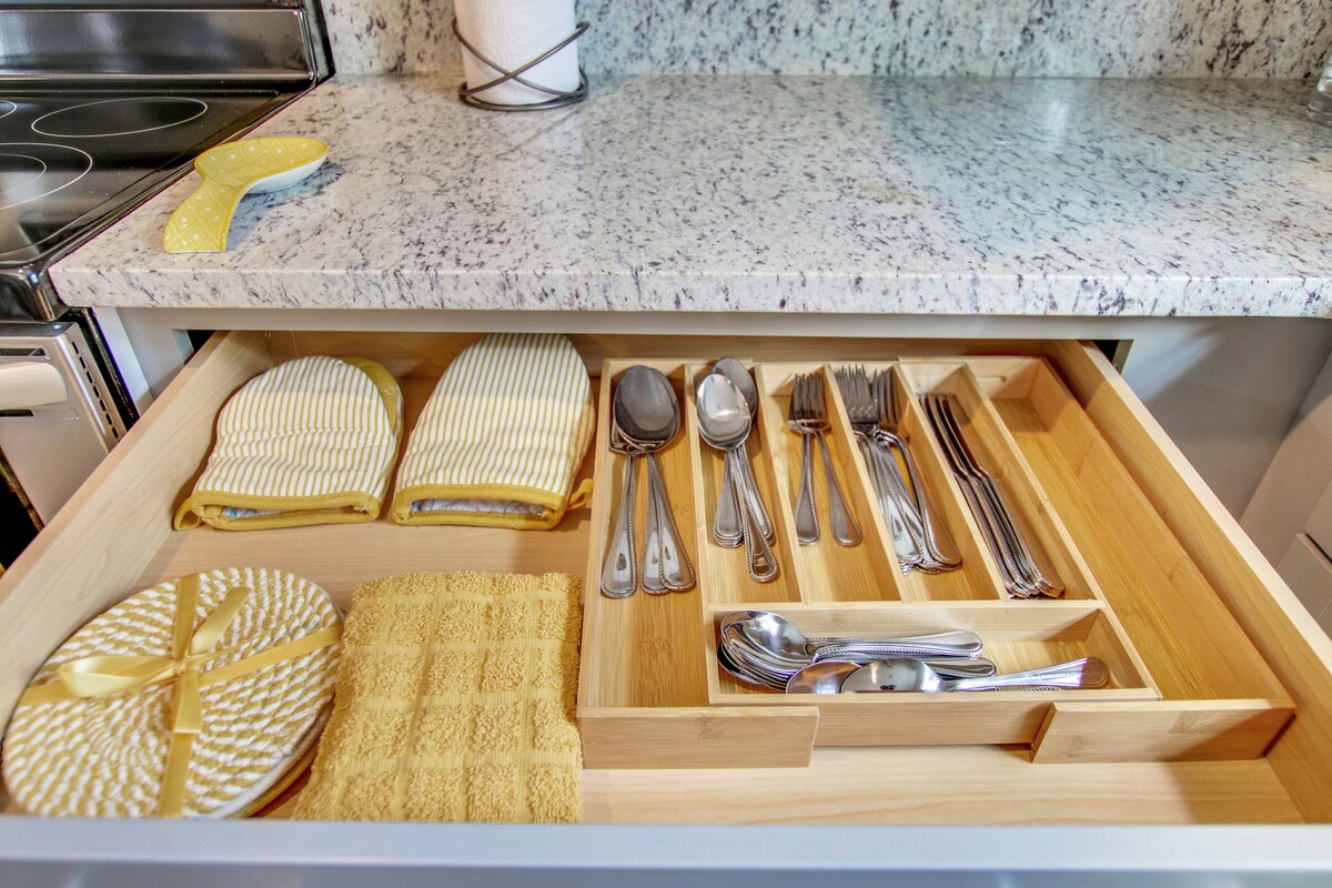 Kitchen utensils