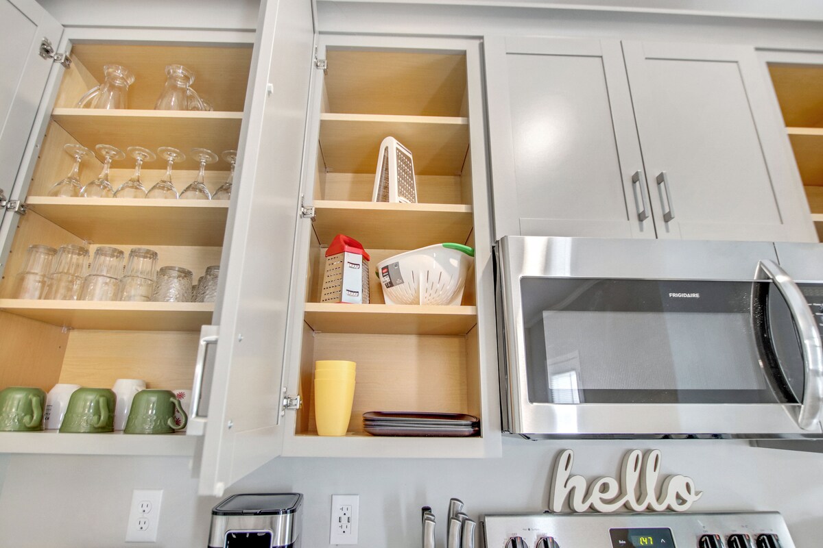 Fully stocked kitchen 