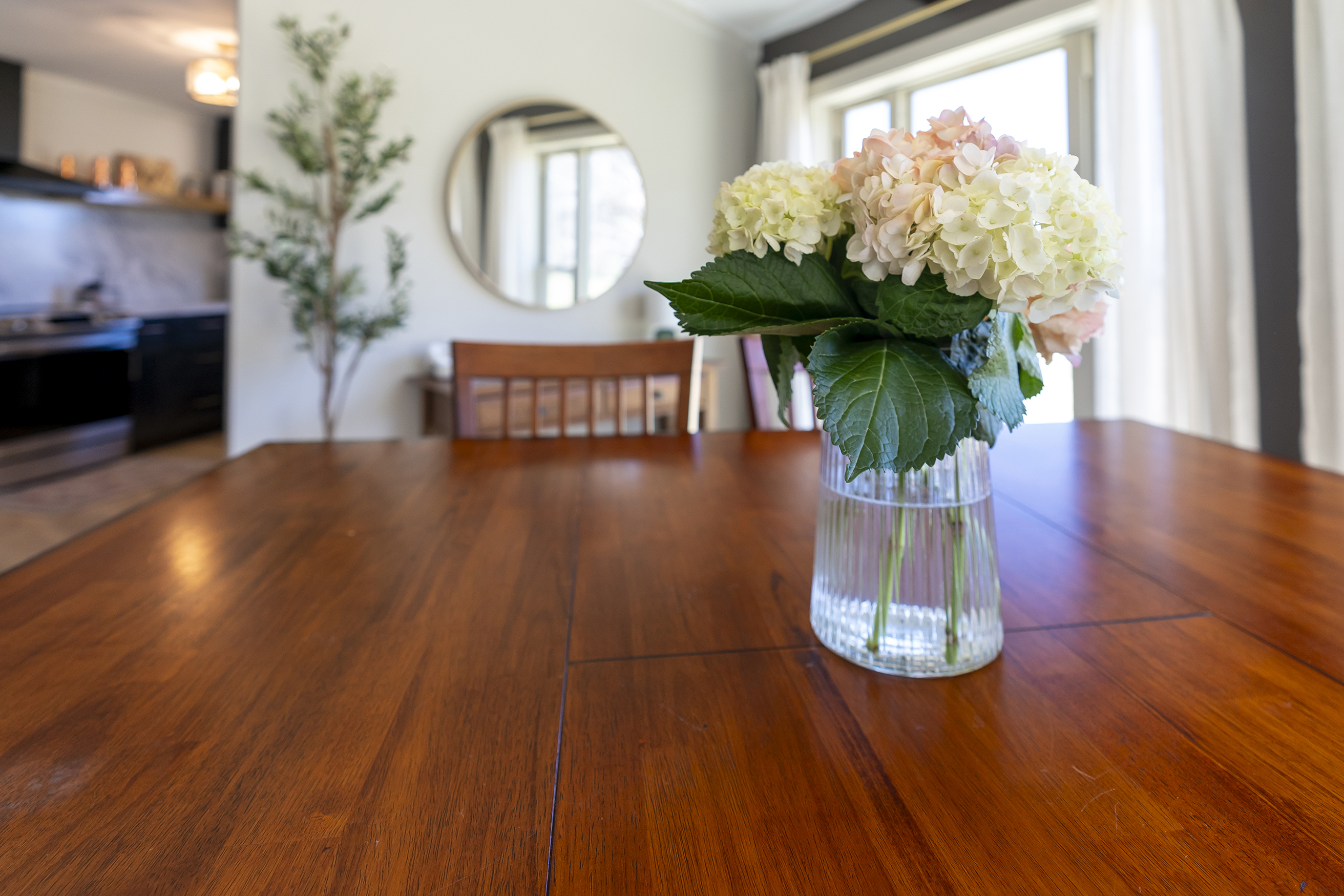 Special touchest throughout home