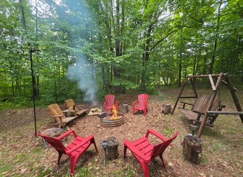 Cabin Fevers 1 near Lake Superior & Waterfalls, AC