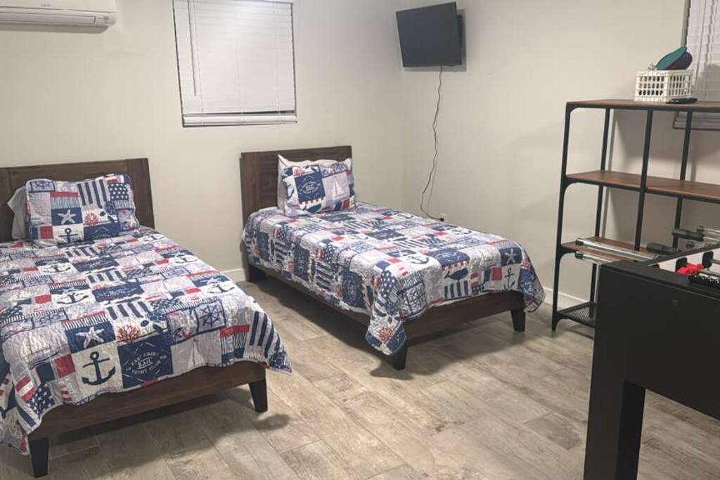 fully-renovated-house-10-min-to-mayo-clinic/