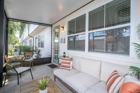 3BR Game Room Home - 20min Disney + Pool