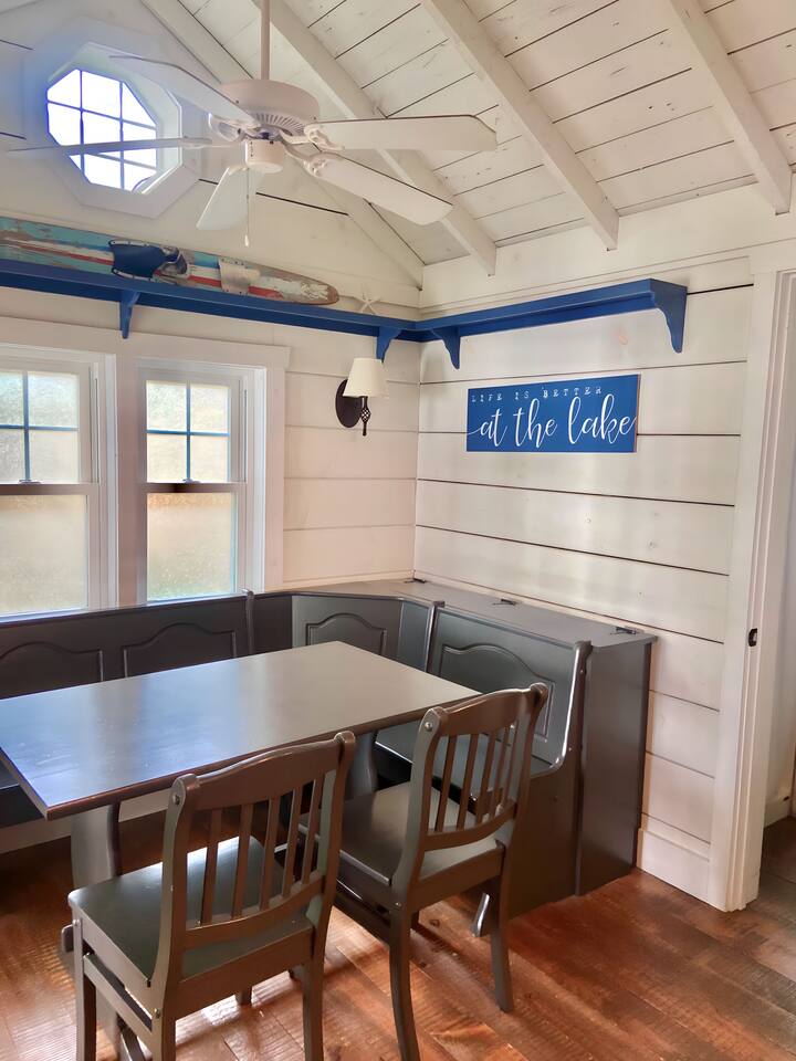 cottage-on-clearwater-pontoonjet-ski-rental/