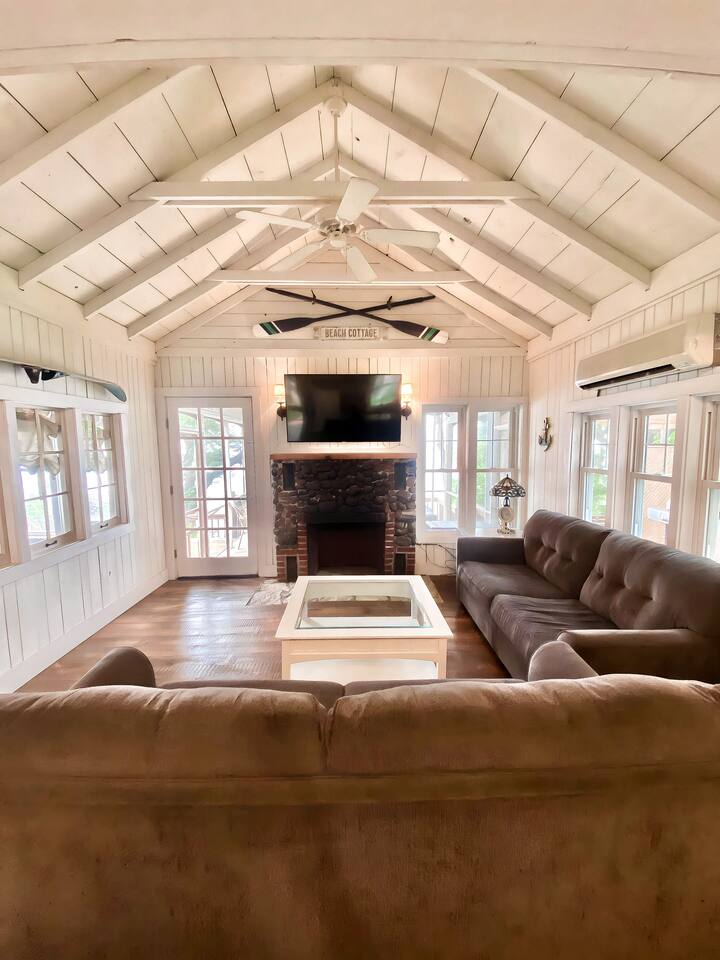 cottage-on-clearwater-pontoonjet-ski-rental/